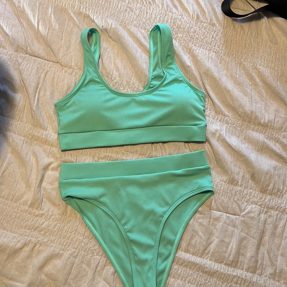 High waisted bikini